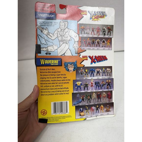 1994 ToyBiz Marvel X-Men WOLVERINE STREET CLOTHES Action Figure - Picture 5 of 6